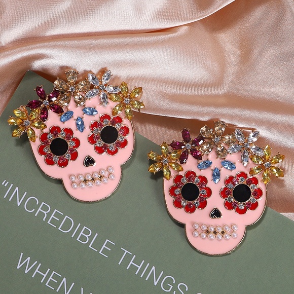 Sugar Skulls Halloween Day Of The Dead Earrings - Picture 4 of 7